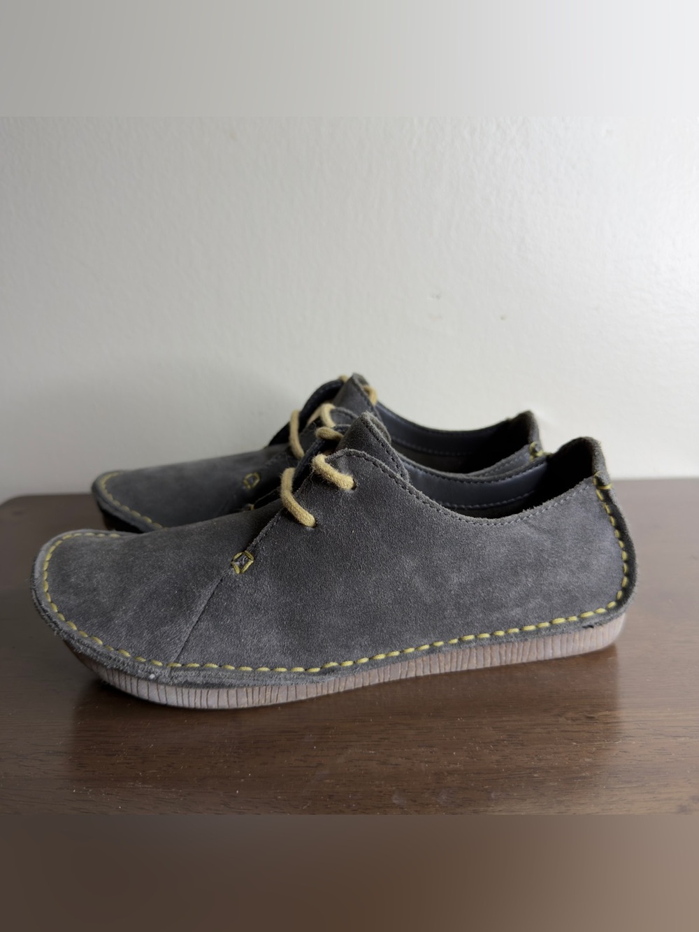 Clarks Janey Mae Gray Suede Oxford Shoes Sz 6 Womens